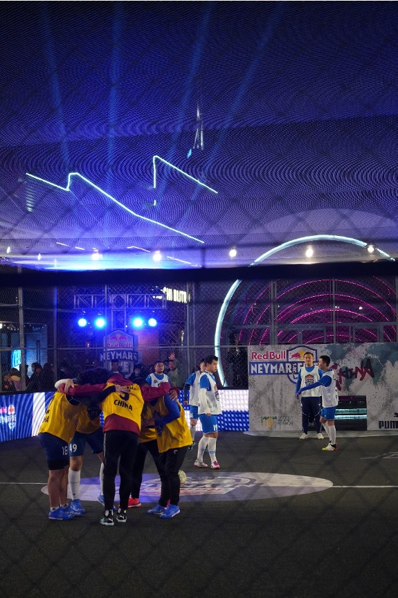 -关于广州队次回合险胜广东男篮，内马尔砍下15记关键球，全场沸腾的信息